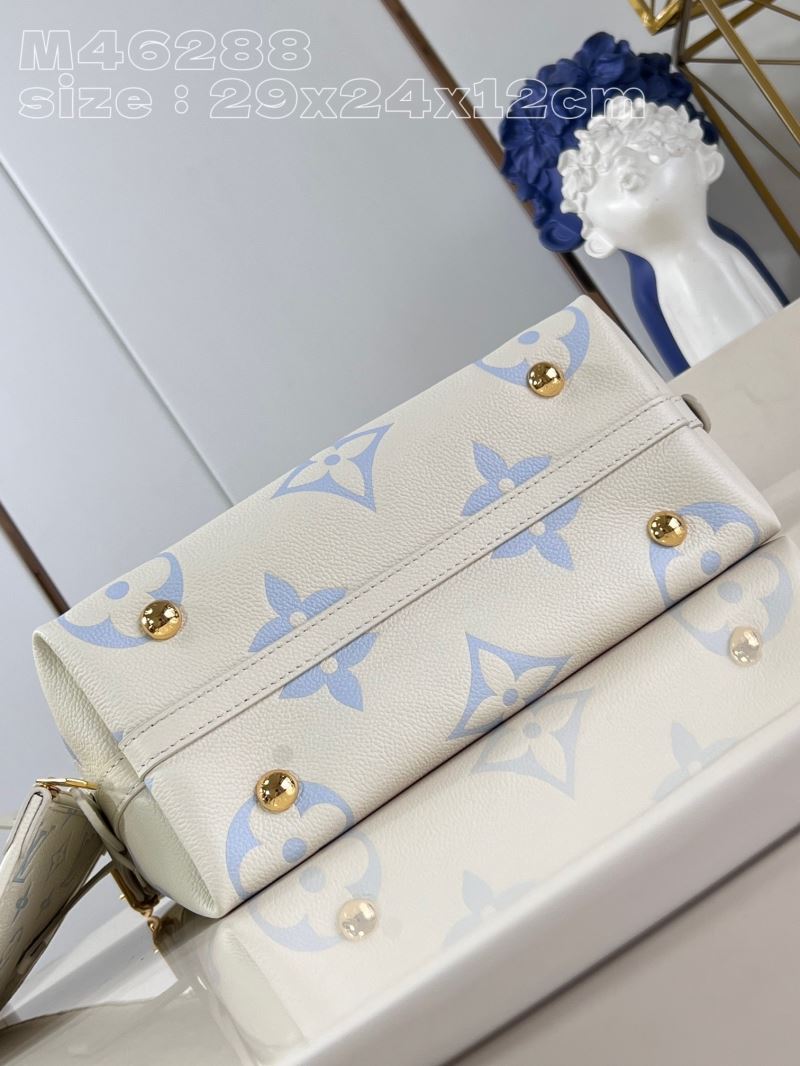 Louis Vuitton Hobo Bags